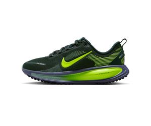 Nike Vomero 18 GS Enfant 32