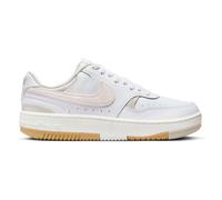 Nike - Women's Gamma Force Shoes - Baskets - US 10,5 | EU 42.5 - white / phantom / light bone / sanddrift