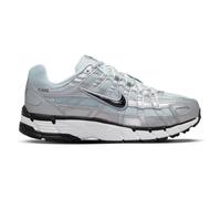 Nike Baskets femme P-6000 Blanc Taille 40