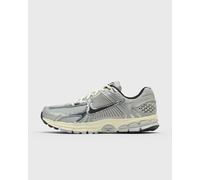 Nike ZOOM VOMERO 5 men Lowtop grey taille: 44,5
