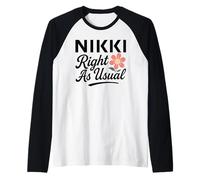 Nikki Flower s'appelle comme d'habitude mère-épouse Petite Amie Manche Raglan