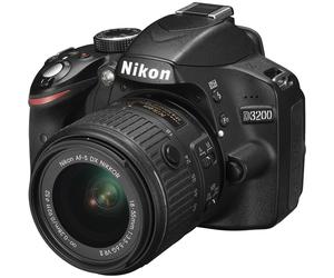 Nikon D3200 SLR Numérique avec Kit Objectif 18-55mm VR II - Noir (24.2 MP) 3.0 inch LCD