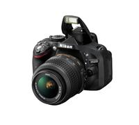 Nikon D5200 + AF-S DX NIKKOR 18-55 mm f/3,5-5,6G VR