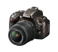 Nikon D5200 + AF-S DX NIKKOR 18-55mm Boîtier d'appareil-photo SLR 24,1 MP CMOS 6000 x 4000 pixels Bronze