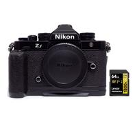 Nikon - Z f Noir Boitier nu + poignée grip + carte 64 Go