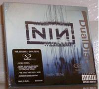 Nine Inch Nails - Duald-With Teeth