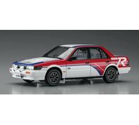 Nissan Bluebird 4door Sedan Sss-R (u12) Late 1:24 Plastique Model Kit Hasegawa