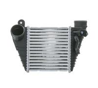 NISSENS Refroidisseur d'air de suralimentation 96847 Compatible avec: AUDI A3, SEAT LEON, TOLEDO II, SKODA OCTAVIA I, OCTAVIA I Combi, VW BORA I, BORA Variant, GOLF IV, GOLF IV Variant