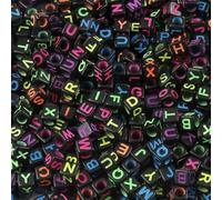 NITOPUPU Lot de 900 perles cubiques en acrylique avec lettres de l'alphabet colorées pour bracelets d'amitié et fabrication de bijoux souvenirs (cube de 6 x 6 mm)