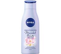 NIVEA Sensual Lotion de soin à la fleur d'amande et à l'huile d'amande, lotion pour le corps au parfum adorable de fleurs d'amandier, lotion à absorption rapide hydrate 24 h (200 ml)