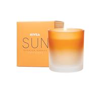 NIVEA SUN Bougie parfumée, belle bougie parfumée dans un pot en verre au parfum bien connu de la crème solaire NIVEA SUN, bougie délicatement parfumée dans un récipient en verre ombré (120 g)