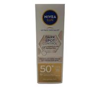 NIVEA Sun UV Face Specialist Fluide anti-taches SPF 50 (40 ml), protège contre les taches sombres causées par le soleil, avec NIVEA LUMINOUS 630, acide hyaluronique et vitamine E