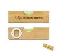 Niveau et décapsuleur - Papa le nouveau Macgyver