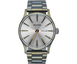 Nixon Montre à Quartz analogique Unisexe avec Bracelet en Acier Inoxydable A356-5093-00, Blanc Vintage/Surplus