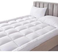 NIYS Surmatelas de 10 cm d'épaisseur - Matelassé en microfibre hypoallergénique et sangles d'angle sécurisées, complet avec drap-housse (surmatelas uniquement, sans drap-housse, lit double 135 x 190 +