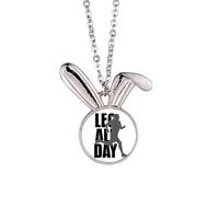 no/no Moving Body Human Time Collier avec pendentif en forme de lapin
