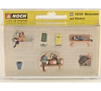 Noch 15238 Set 5 Figurine Caractères Sur Bancs Avec Accessoires Diorama H0 1:87