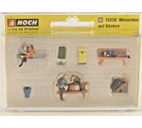 Noch 15238 Set 5 Figurine Caractères Sur Bancs Avec Accessoires Diorama H0 1:87