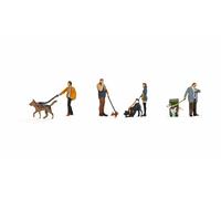 Noch Lot de Figurines « Personnes avec Chiens », Support de Chien avec 4 Figurines et Chiens, idéal pour Les scènes de modélisme à l'échelle N