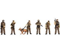 NOCH N Police Soderforce commando peint, debout