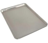Nordic Ware 45300 Naturals Baker's Quarter Sheet Aluminium Tray, Premium Bakeware to Bake and Reheat Small Meals, Made in The USA, Silver