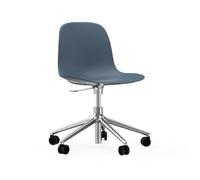 Normann Copenhagen Chaise pivotante à roulettes Form - aluminium - bleu