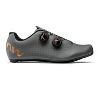 Northwave - Revolution 3 - Chaussures vélo de route homme Dark Grey / Gold - 38