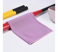 Nos serviettes en polyester douces et confortables sont un must have pour tous ceux qui aiment rester actifs en plein air (violet)