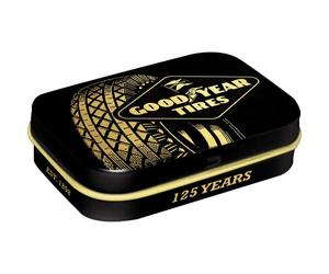 Nostalgic-Art Boîte à pilules rétro, 4 x 6 x 1,6 cm, Goodyear - 125 Years - Idée de cadeau pour fans de moteur, avec dragées à la menthe, design vintage