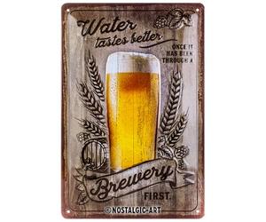 Nostalgic-Art Plaque vintage, Water Tastes Better - Idée de cadeau pour fans de bière, en métal, Design rétro pour la décoration, 20 x 30 cm