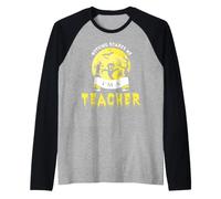 Nothing Scares Me I'm A Teacher Funny Halloween Teacher Manche Raglan