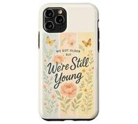 Nous Avons Vieilli mais Nous Sommes Encore Jeunes en Tant Que Papillon Floral Cottagecore Coque pour iPhone 11 Pro