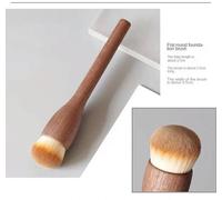 Nouveau 1 Pièces Européen Vintage Manche En Bois Pinceau De Maquillage De Haute Qualité Noyer Poudre Libre Blush Fond De Teint Contour Brosse Super Doux..Foundation Brush