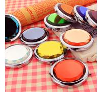 Nouveau 1pc Métal Poche Miroir Portable Mignon Personnalisé Cadeaux De Mariage Maquillage Pli Rond Cristal Compact Miroir