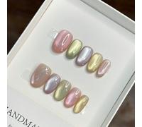 Nouveaux ongles artificiels elliptiques faits à la main avec perles de verre arc-en-ciel et design d'œil de chat. Fournitures pour nail art, ongles pressés faits main ABS