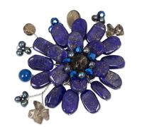 NOVICA Femme Multi-Gem Lapis Lazuli teints en gris perle d'eau douce Cultivé en verre acier Broche « Phuket Fleurs » Gris