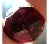 NUJA 1PC naturel rouge grenat grenat de quartz cristal pierre précieuse énergie pierre jardin cour de jardin domestique degaussing rugueux spécimen minéral décor Nouveau