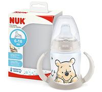 NUK First Choice Gobelet d'apprentissage | 6 à 18 mois | Contrôle de la température | Bec verseur en silicone anti-fuite | Évent anti-colique | Sans BPA | 150 ml | Disney Winnie l'ourson (beige)
