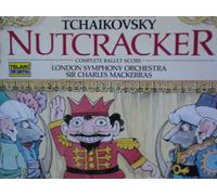 Nutcracker (Casse-Noisettes)