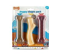 Nylabone Puppy Stages Triple Pack, Démarreur De Poulet Doux À Mâcher, Bâton en Bois De Bacon À L'érable Diplômé, Os Extrême De Boeuf Jerky Diplômé, Taille Moyenne (1 Paquet De 3 Jouets À Mâcher)