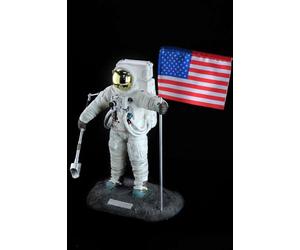 Odeon HobbyMaster Figurine Astronaute Commandant Neil Armstrong Apollo 11, 20 Juillet 1969 Premier Homme sur La Lune 1/8 26 cm Série Limitée