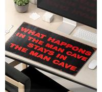 OGBD Accessoires de bureau amusants pour le travail What Happens In The Man Cave Stays In The Man Cave. Tapis de souris avec citations amusantes