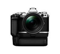 Olympus OM-D E-M5 Mark II Kit, Appareil Photo Micro 4/3 (16,1 MP, Stabilisation d'Image 5 Axes, Viseur Électronique) + Objectif M.Zuiko 12-40mm PRO Zoom + Support de Batterie et Batterie, Argent/Noir