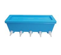 Omabeta Mangeoire à Bétail 5 Tétines en Silicone pour Bovins, Moutons, Porcs, capacité de 8 litres pour Petits Animaux de Ferme, Bleu