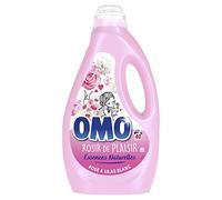 Omo Lessive Liquide Rose & Lilas Blanc, Formule testée dermatologiquement, Propreté éclatante et parfum longue durée, 2l 40 Lavages