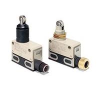 Omron D4E-2B21N Petit interrupteur de limite scellée mince, microcharge, piston crossroller, bornes à vis, câble droit, courant nominal 5 A à 125 V CA