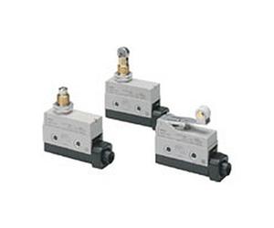 Omron D4mc-5000 haute utilitaire inclus Switch, économique, montage sur panneau Piston