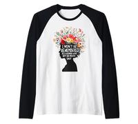 On ne se souviendra pas de moi comme d'une femme qui est restée féministe Manche Raglan
