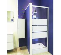 ONDÉE - Porte de douche MISSI, Porte pivotante. 70x185cm - Epaisseur 4mm - Installation réversible - Profilé aluminium blanc (-25/+5mm) - Verre trempé sérigraphié 3 bandes blanches