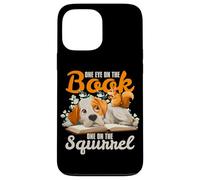 One Eye on The Book, One on The Squirrel. Coque pour iPhone 13 Pro Max